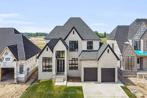 868 EAGLETRACE Drive, ON N6G 3X9