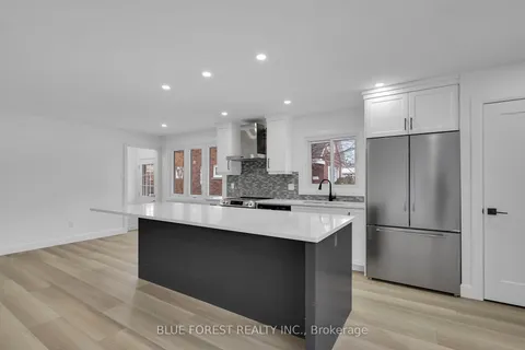 30 Baseline Road, ON N6C 2N5
