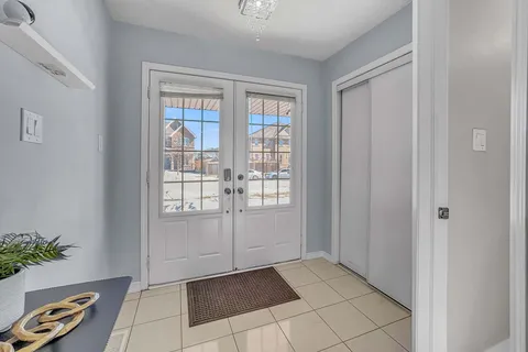 36 Cheevers Road, ON N3T 5L5