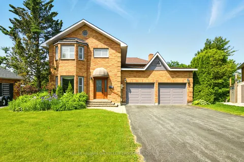 7 Herbert Place, ON L1A 4G7