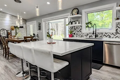 9 Lytle Lane, ON K0M 2B0