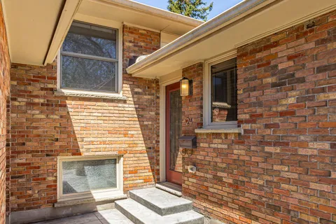 24 Gatineau Crescent, ON N6K 2Z7