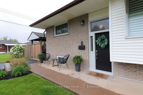 6 Ridley Avenue, ON L3B 4G1