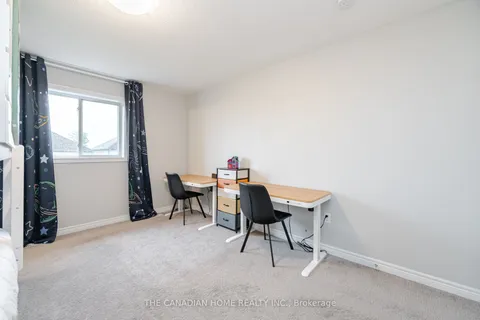 28 AMBROUS Crescent, ON N1G 0G1