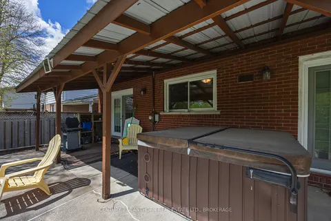 58 CLIFF Crescent, ON K7M 1A8