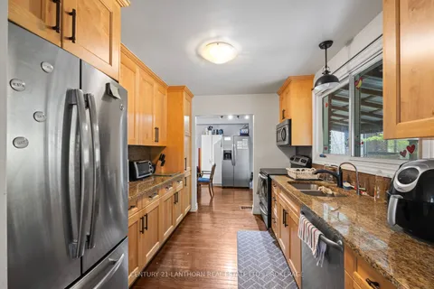 58 CLIFF Crescent, ON K7M 1A8