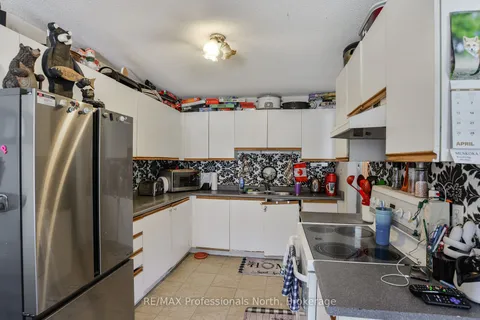 60 Tamarack Trail, ON P1L 1Z1