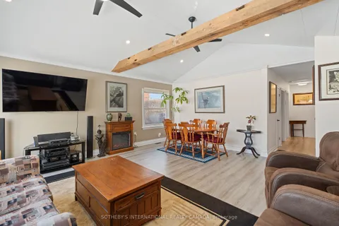 104 Golden Boulevard, ON L3B 1H7