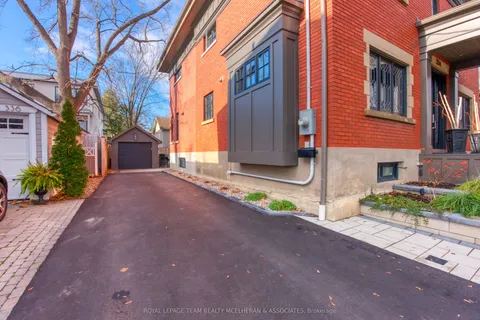 334 Fairmont Avenue, ON K1Y 1Y8
