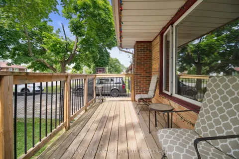 31 Thompson Avenue, ON L2N 1M8