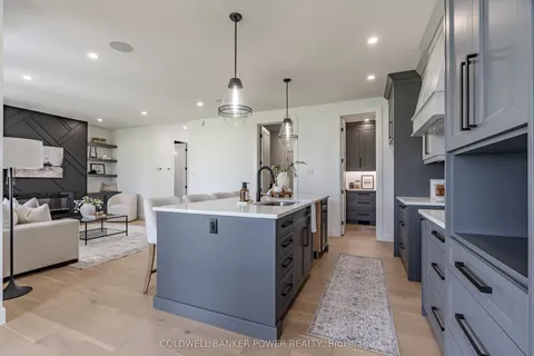 2692 HEARDCREEK Trail, ON N6G 0W1