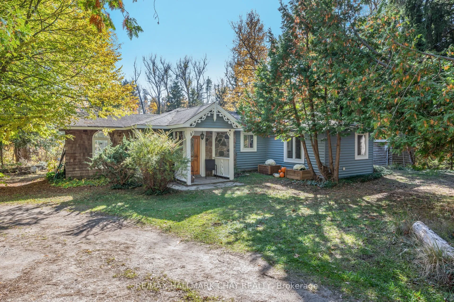 667156 20 Side Road, ON L9V 2T2