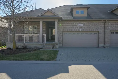 2749 Sandra Post Lane, ON N6K 5R4