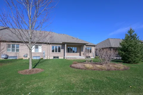 2749 Sandra Post Lane, ON N6K 5R4