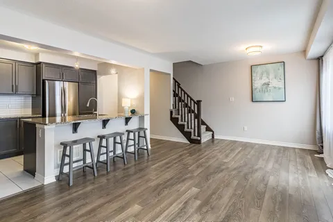 143 Ridge Road, ON N3H 4R6