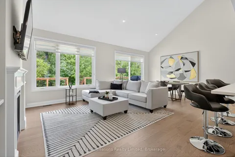 116 Springside Crescent, ON L9Y 4P5