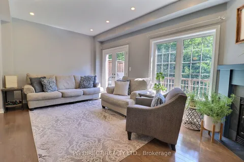 45 Royal Winter Drive, ON L0R 1C0