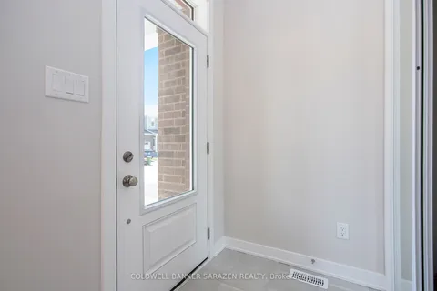 1813 Haiku Street, ON K2J 6H3