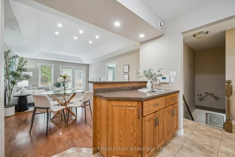 410 Catherine Street, ON N0G 2W0