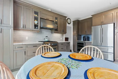 377 10th Concession Road, ON N0J 1G0