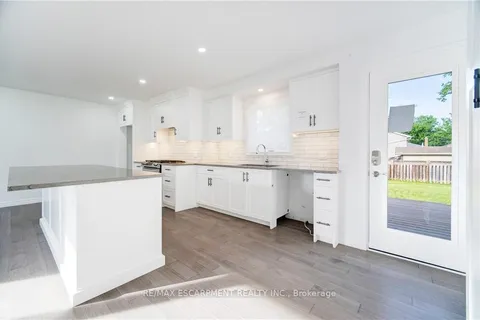25 Patterson Drive, ON N3S 6W8