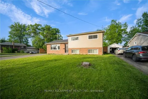 25 Patterson Drive, ON N3S 6W8