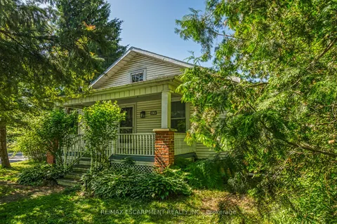 69 Renfrew Street, ON N3W 1E8