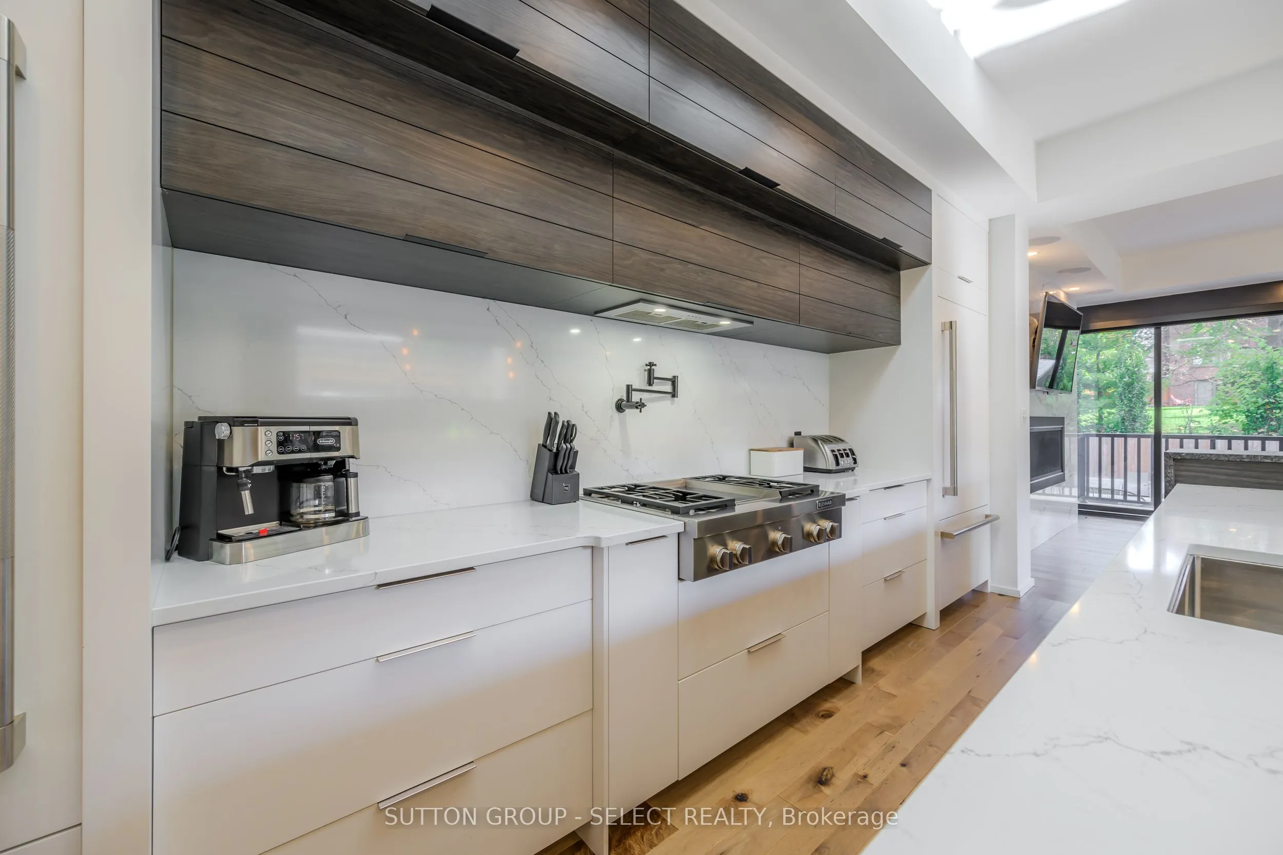 567 Rosecliffe Terrace, ON N6K 0E2