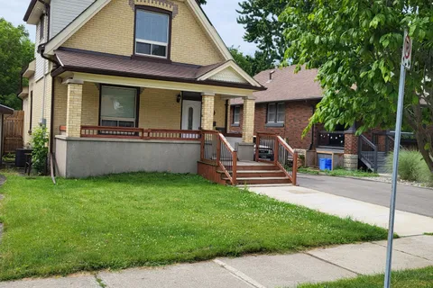 1241 York Street, ON N5W 2V1