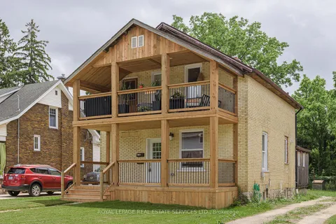631 Lawrence Street, ON N3H 2M8