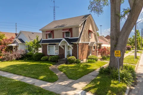 86 WILEY Street, ON L2R 4H1