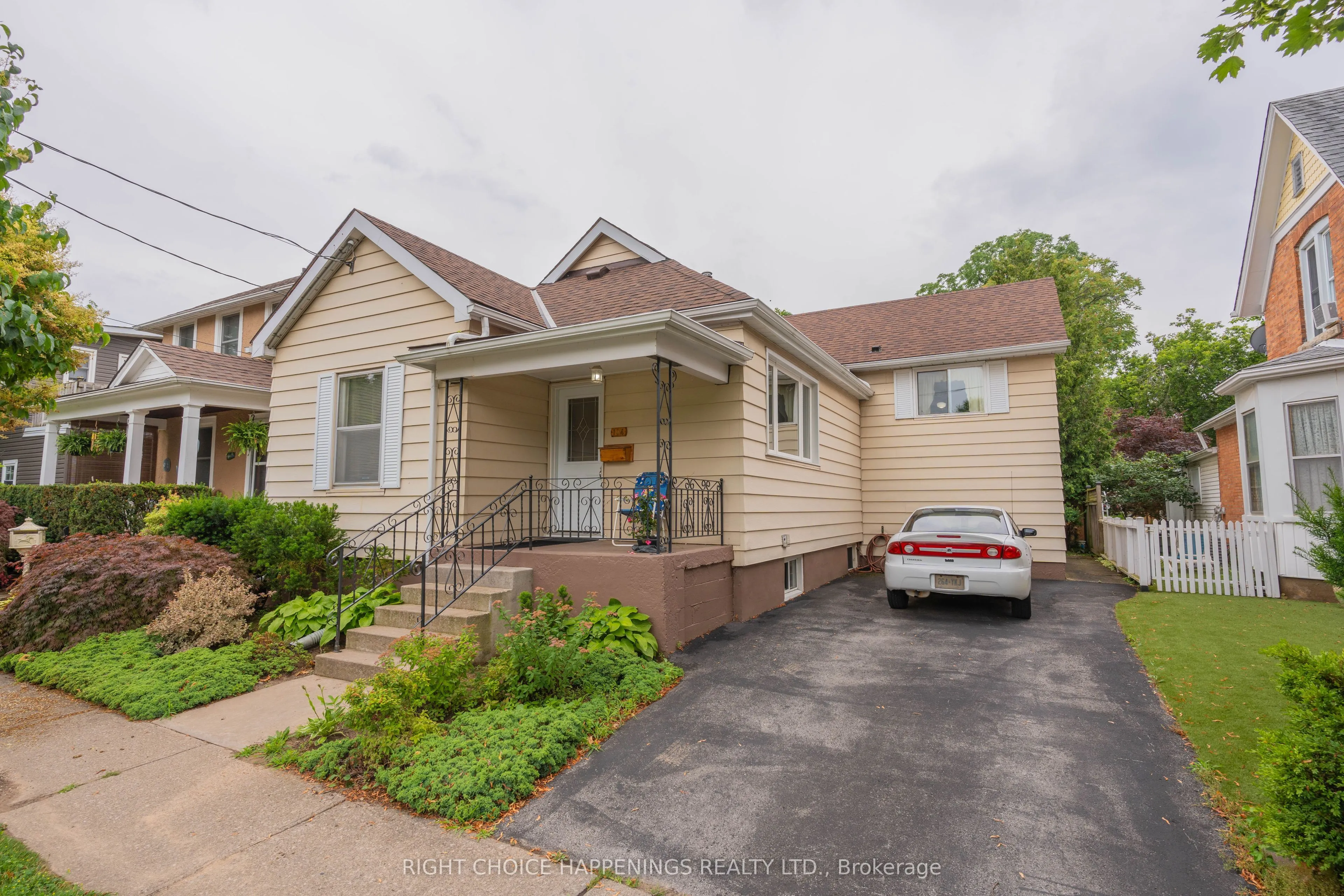 104 Albert Street, ON L2R 2H3