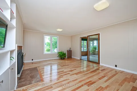 2995 43 Highway, ON K7A 5B8