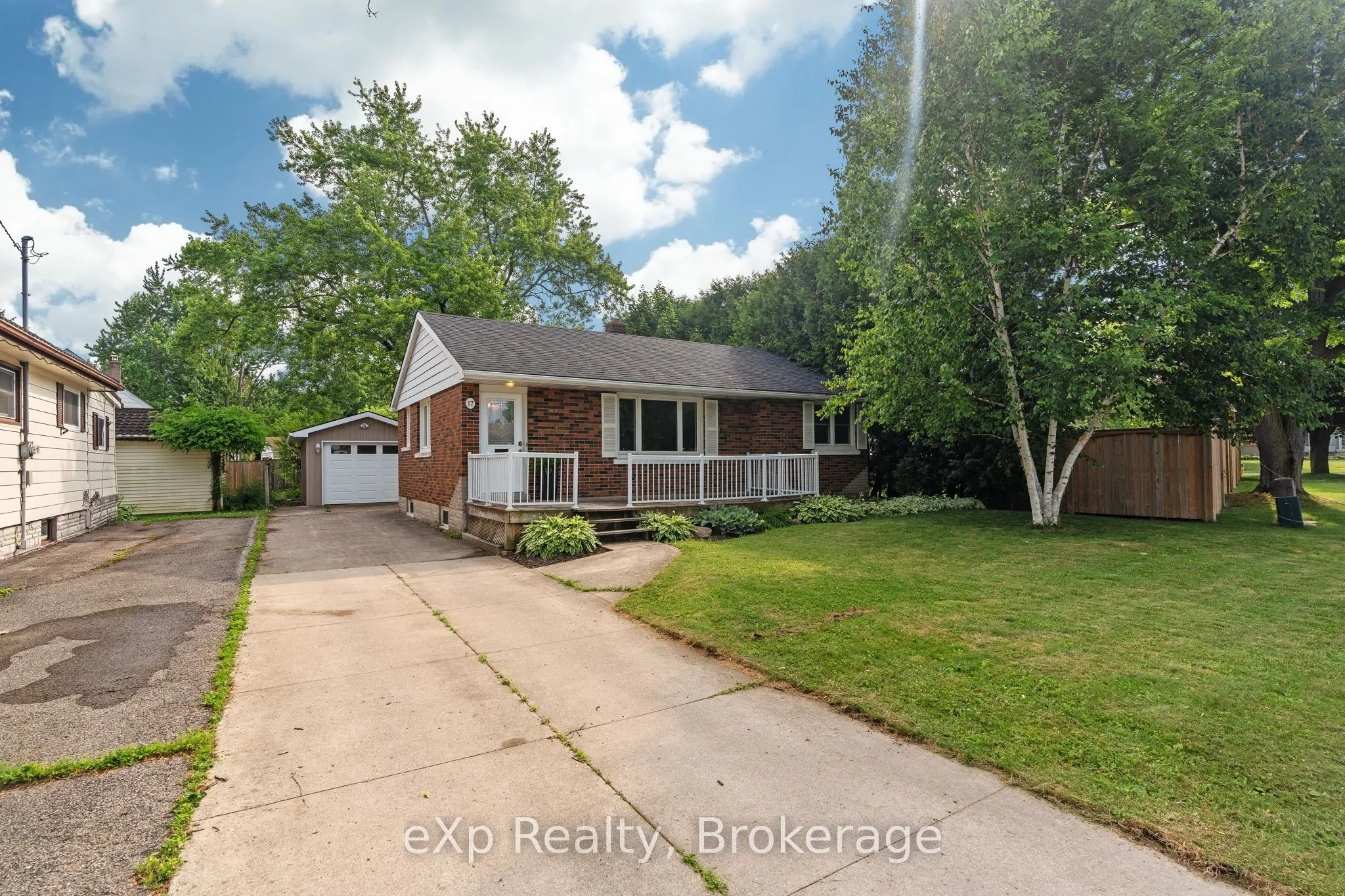 17 Arthur Street, ON N5A 6E4