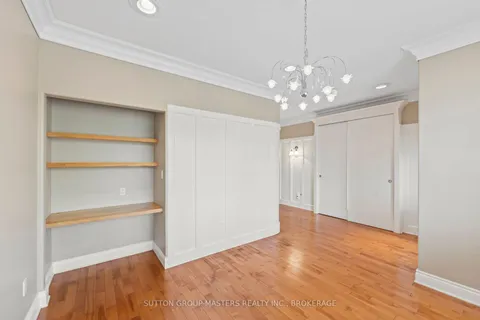 221 Amy Lynn Drive, ON K7K 2A3