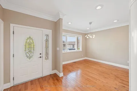 221 Amy Lynn Drive, ON K7K 2A3