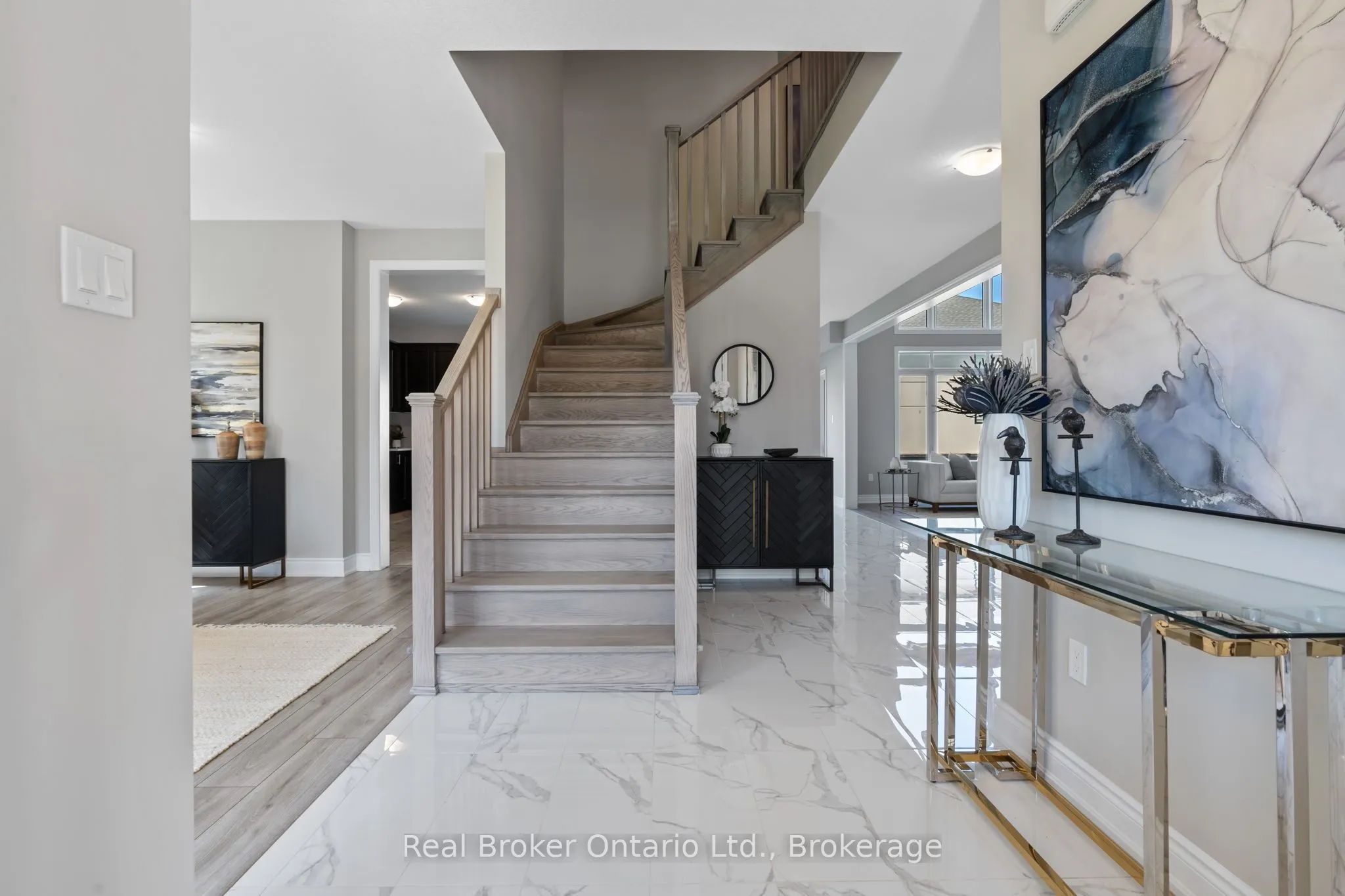 15 Venture Way, ON L2V 0G9