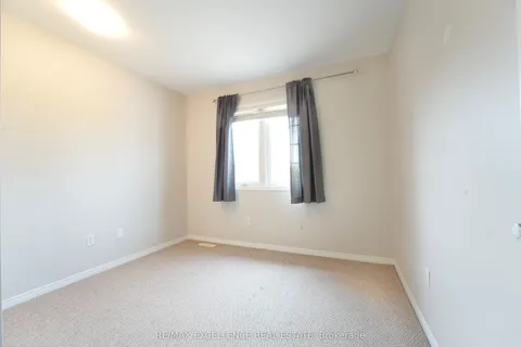 39 PHAIR Crescent, ON N5Z 5B5
