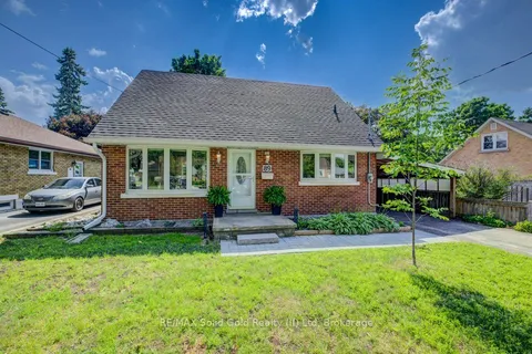 89 Roxborough Avenue, ON N2M 1P6