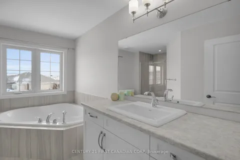 226 Emery Street, ON N5L 0A5