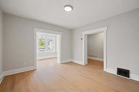4910 Bridge Street, ON L2E 2S3