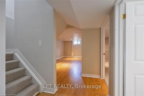23 Barker Drive, ON K7K 6L3
