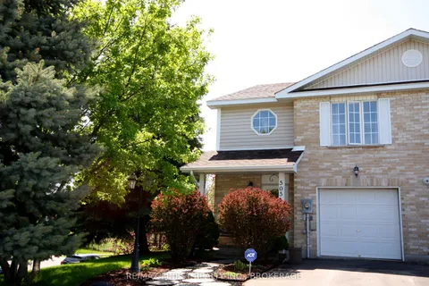 505 Farnham Court, ON K7P 0L8