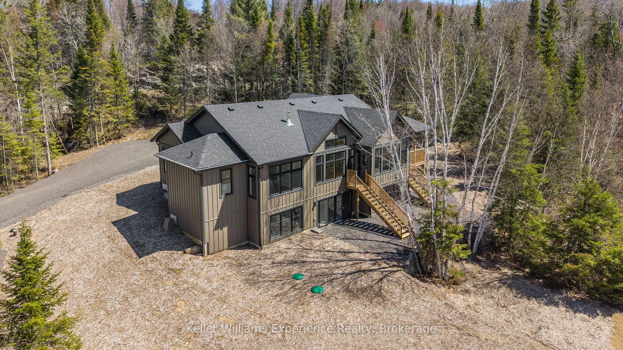 1016 Pondview Court, ON P1H 0K1