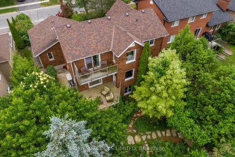 1543 Scollard Crescent, ON K9H 7L1