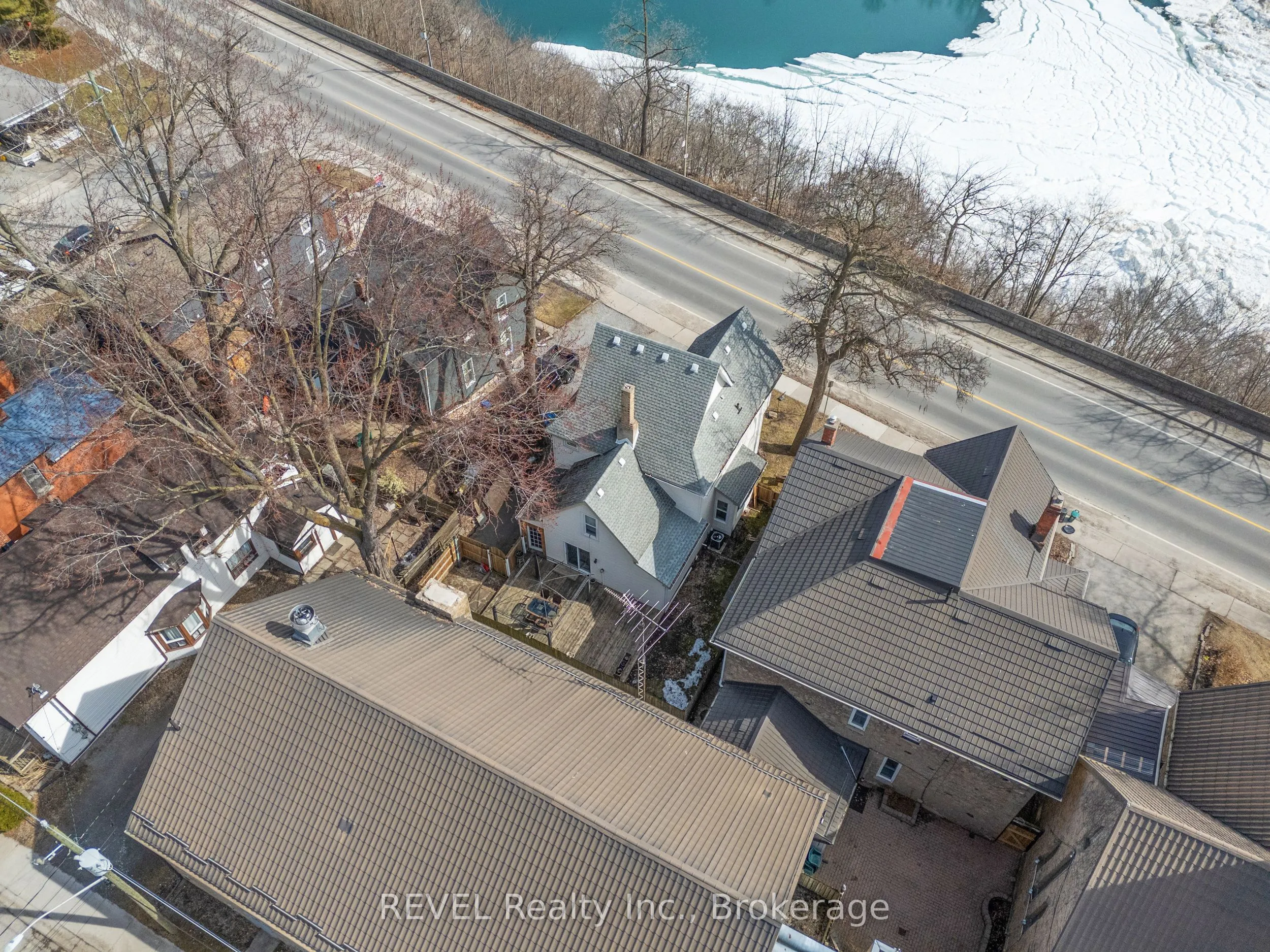 4755 River Road, ON L2E 3G3