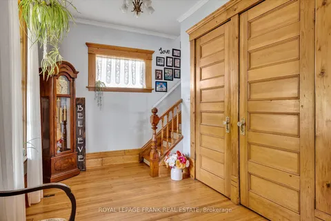 46 Sophia Street, ON K9H 1E1