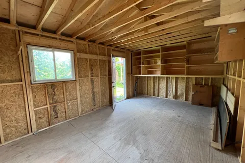 8 Kirk Street, ON L2S 1B7