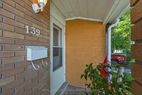 139 Ford Street, ON K7K 4Z7