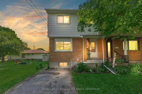 139 Ford Street, ON K7K 4Z7